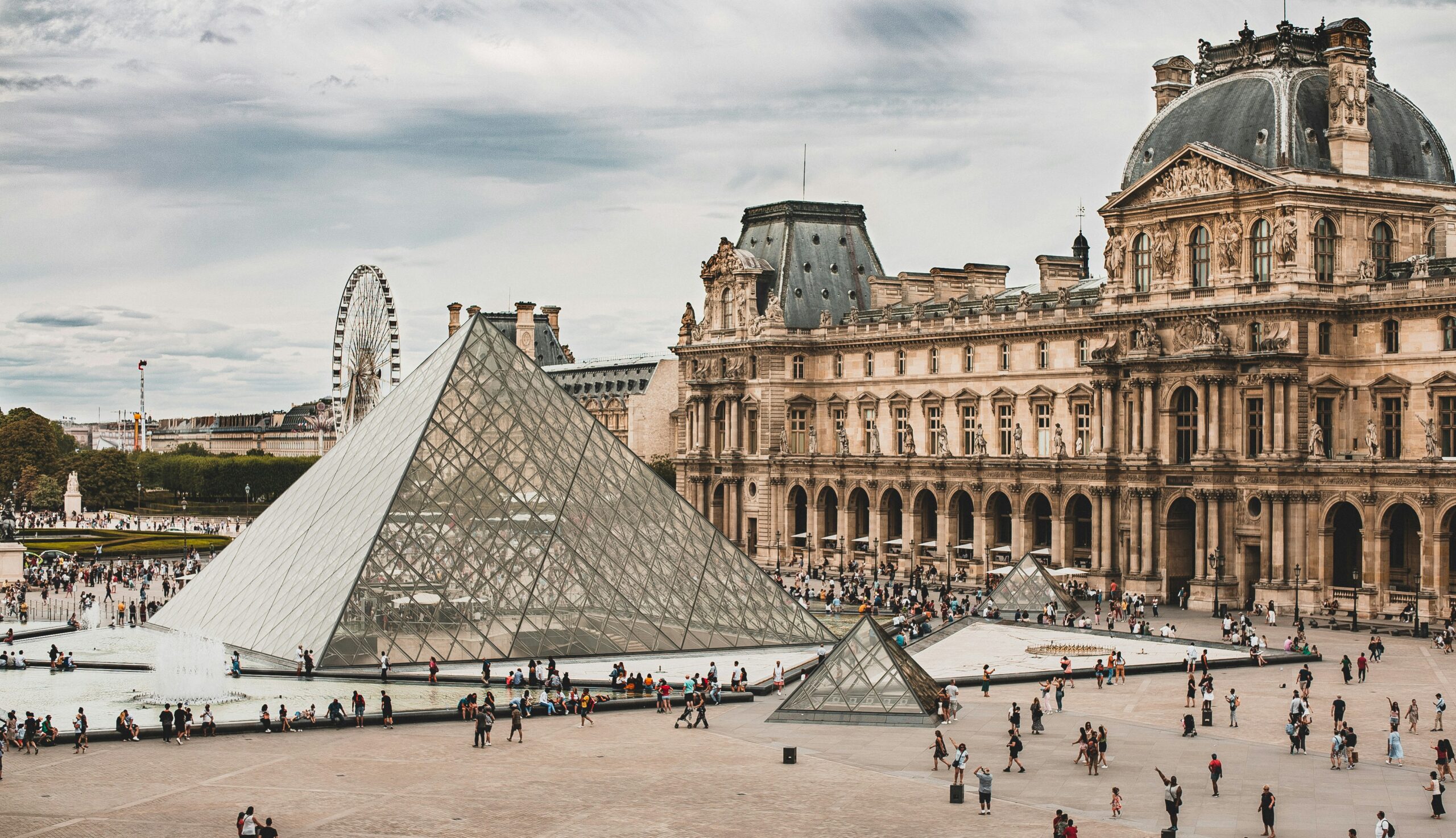 Continentbus_Klassenfahrten-Paris_Louvre Ihr Wochenende in Paris mit CONTINENTBUS